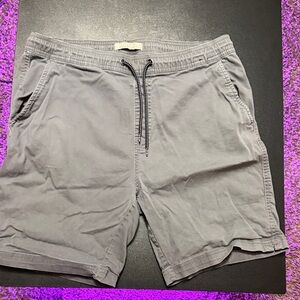 Shorts in Light Gray